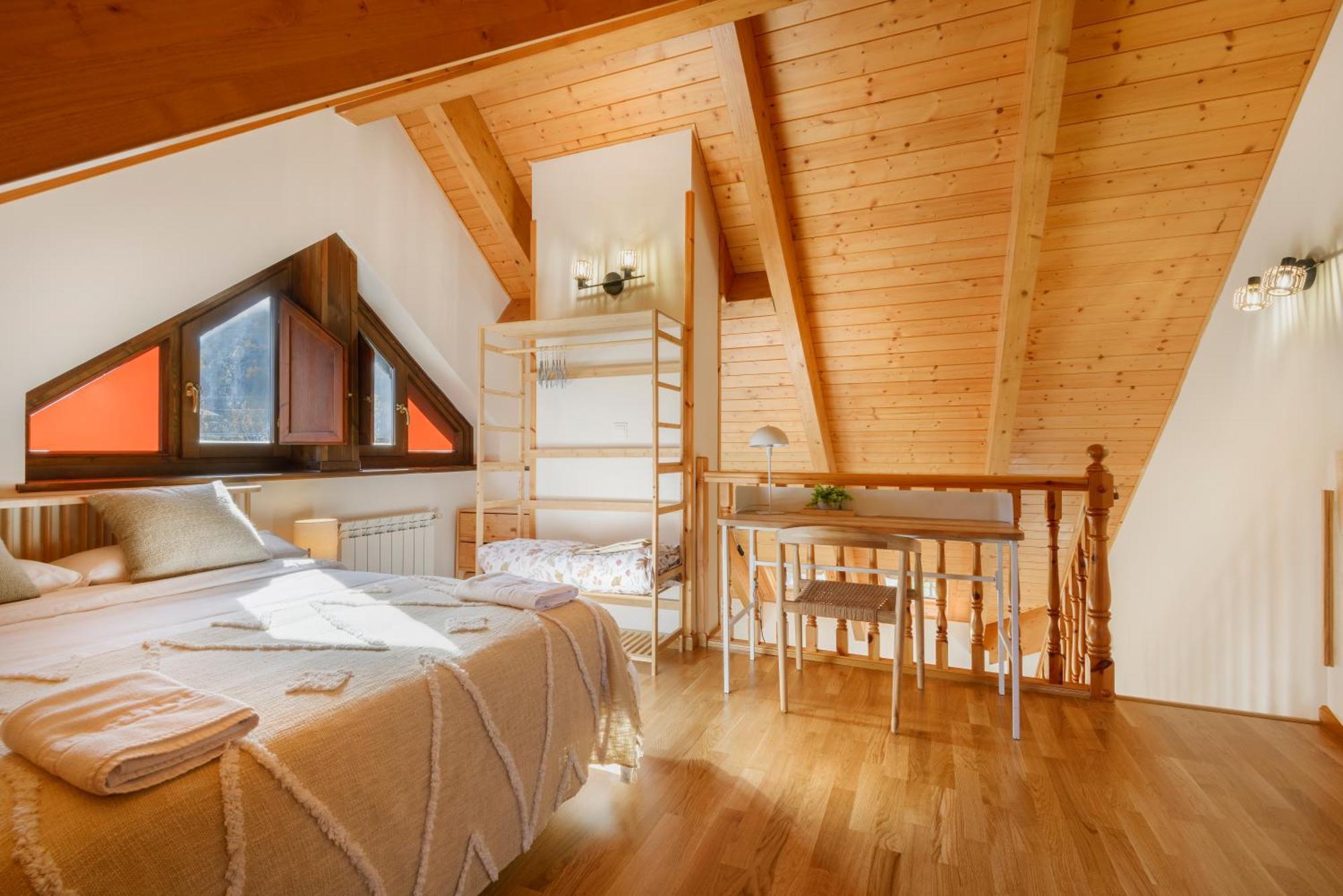Apartamento A10 De Formigal, 9 Personas Y Garaje 에스칼리아 외부 사진