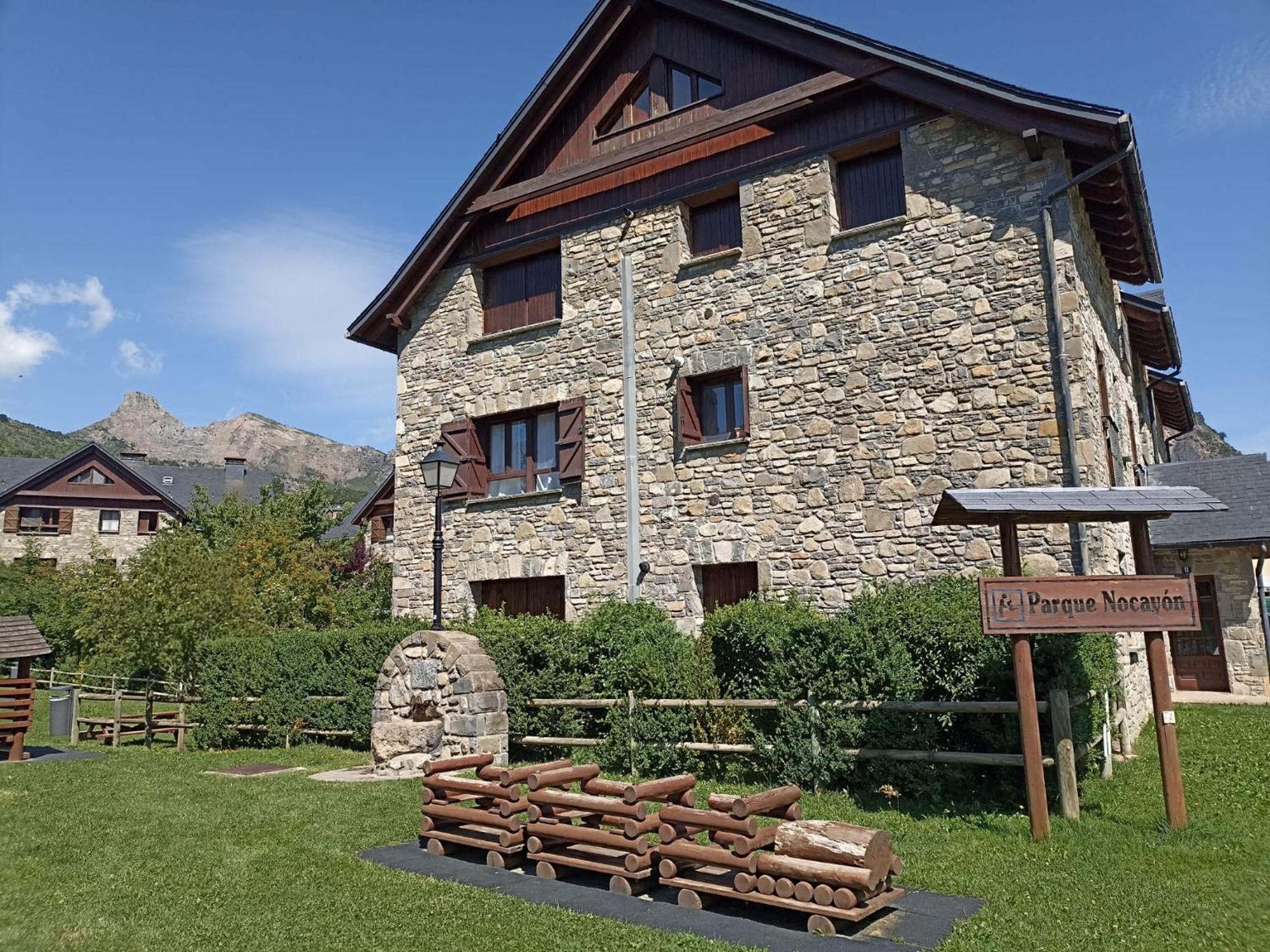 Apartamento A10 De Formigal, 9 Personas Y Garaje 에스칼리아 외부 사진